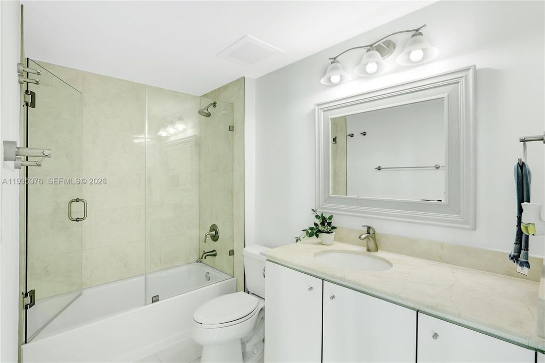 En Venta: $330,000 (1 camas, 1 baños, 797 Pies cuadrados)