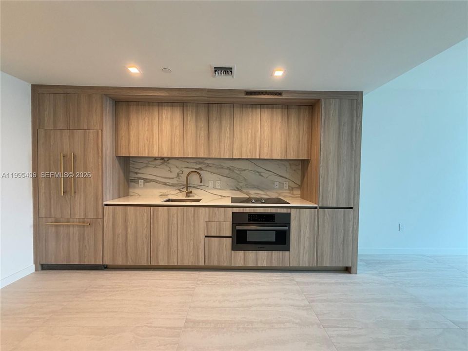 For Rent: $8,900 (2 beds, 2 baths, 1235 Square Feet)