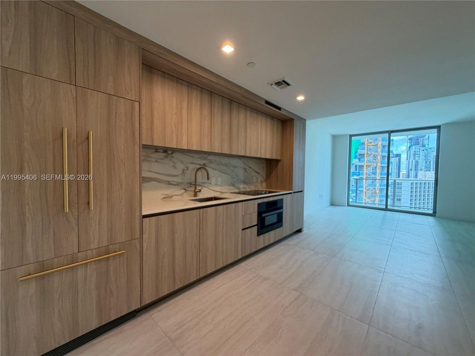 For Rent: $8,900 (2 beds, 2 baths, 1235 Square Feet)