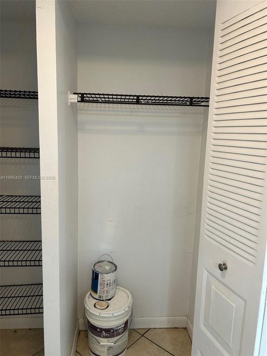 Activo con contrato: $230,000 (1 camas, 1 baños, 670 Pies cuadrados)