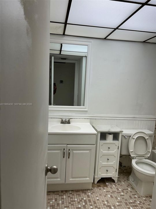 Activo con contrato: $230,000 (1 camas, 1 baños, 670 Pies cuadrados)