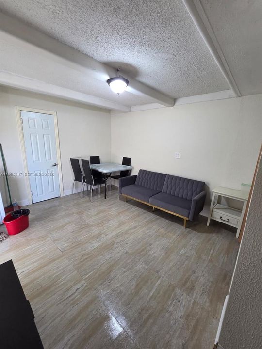 En Renta: $1,199 (1 camas, 1 baños, 0 Pies cuadrados)