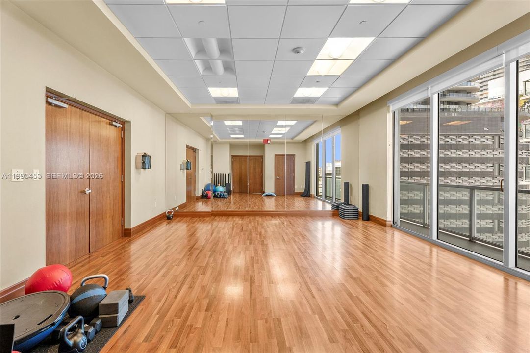 En Venta: $675,000 (2 camas, 2 baños, 1368 Pies cuadrados)