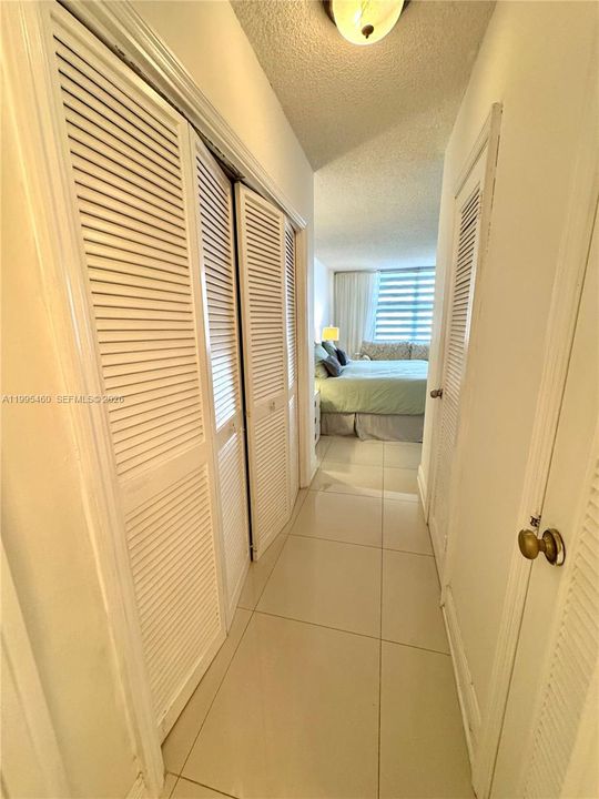Activo con contrato: $355,000 (1 camas, 1 baños, 847 Pies cuadrados)