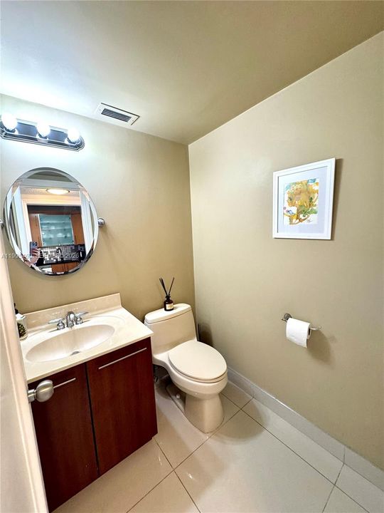 Activo con contrato: $355,000 (1 camas, 1 baños, 847 Pies cuadrados)
