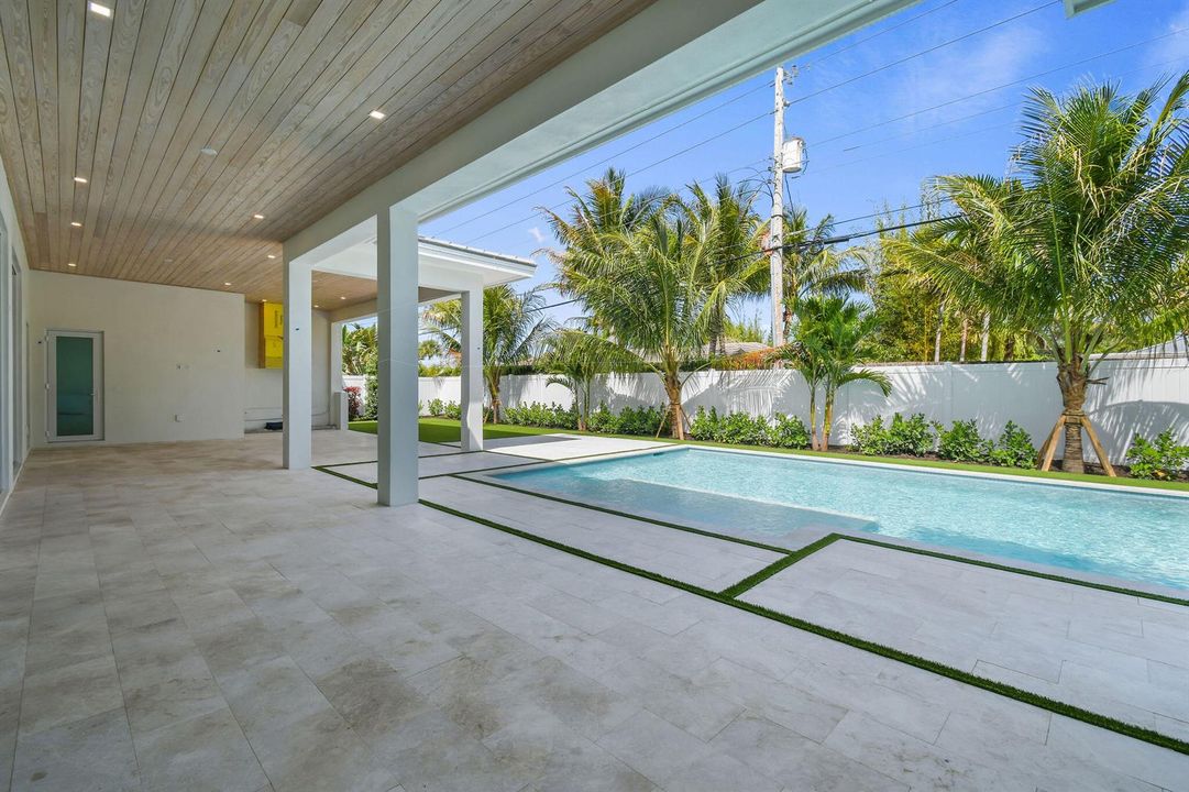 Covered Lanai