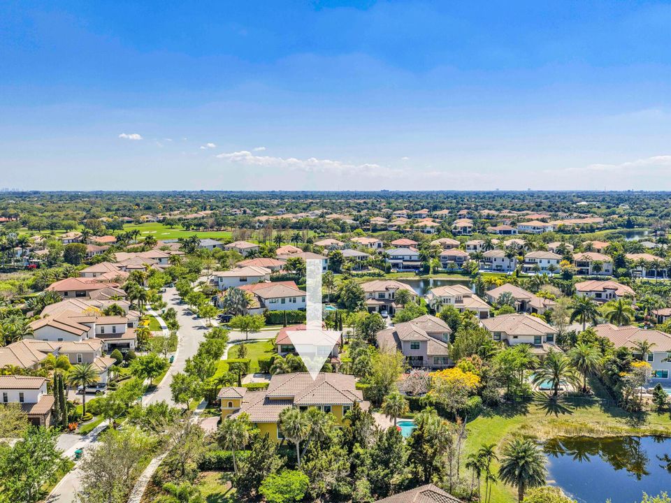 8256 Bradford Way Parkland FL 33076 USA-