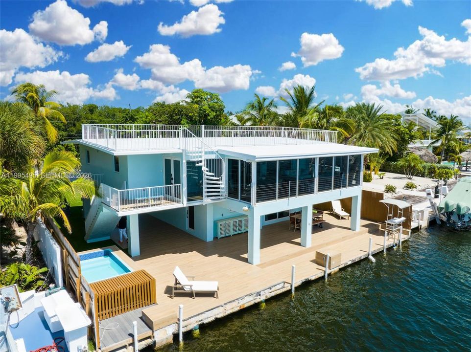 For Sale: $3,499,999 (3 beds, 3 baths, 2130 Square Feet)