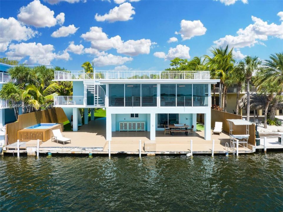 For Sale: $3,499,999 (3 beds, 3 baths, 2130 Square Feet)