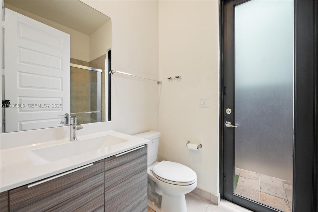 Active With Contract: $6,500 (5 beds, 3 baths, 3050 Square Feet)