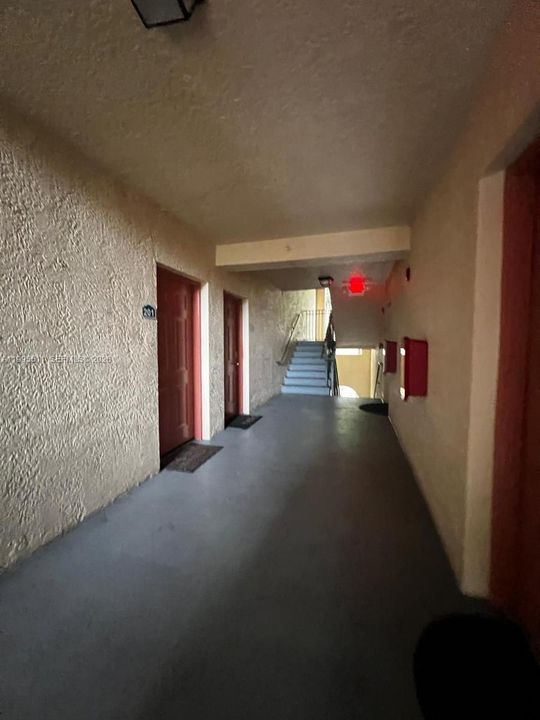 En Venta: $280,000 (2 camas, 2 baños, 1080 Pies cuadrados)