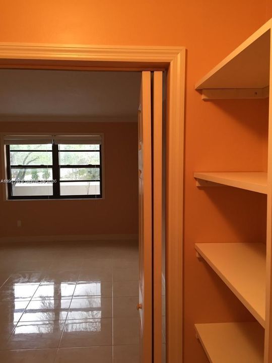 В аренду: $2,180 (1 спален, 1 ванн, 670 Квадратных фут)