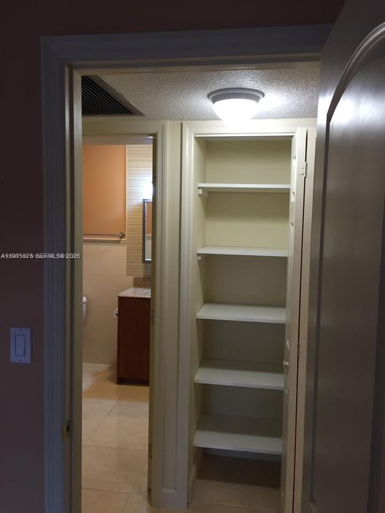 В аренду: $2,180 (1 спален, 1 ванн, 670 Квадратных фут)