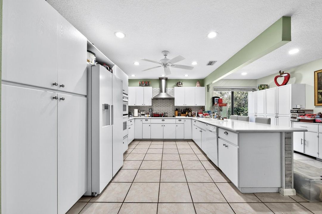 1710 SW 142nd Ave Davie FL-large-007-001
