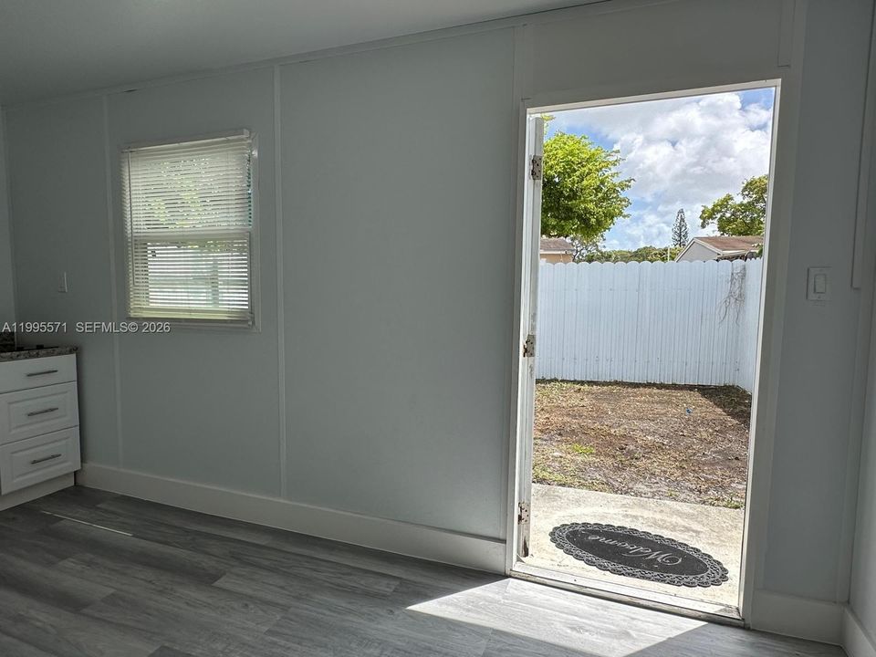 For Rent: $1,700 (1 beds, 1 baths, 0 Square Feet)