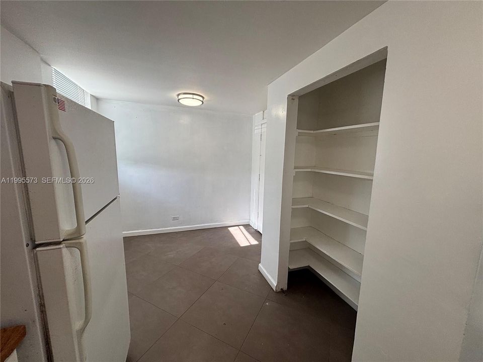 Activo con contrato: $209,000 (2 camas, 2 baños, 1083 Pies cuadrados)