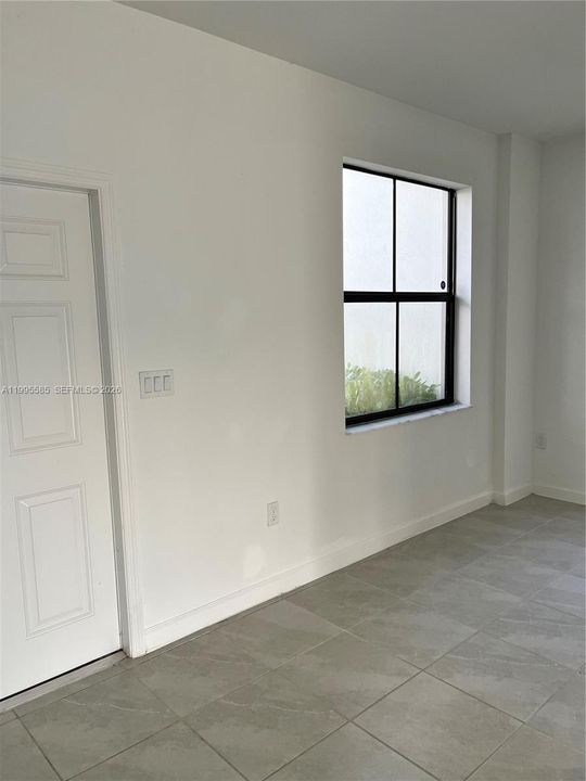 For Sale: $430,000 (3 beds, 2 baths, 1335 Square Feet)