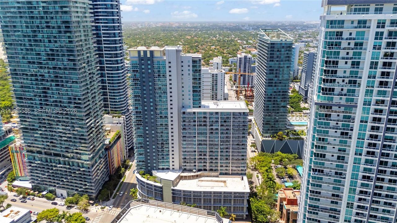 For Sale: $789,000 (3 beds, 2 baths, 1551 Square Feet)