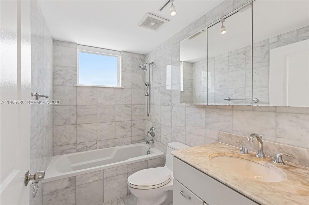 For Sale: $789,000 (3 beds, 2 baths, 1551 Square Feet)