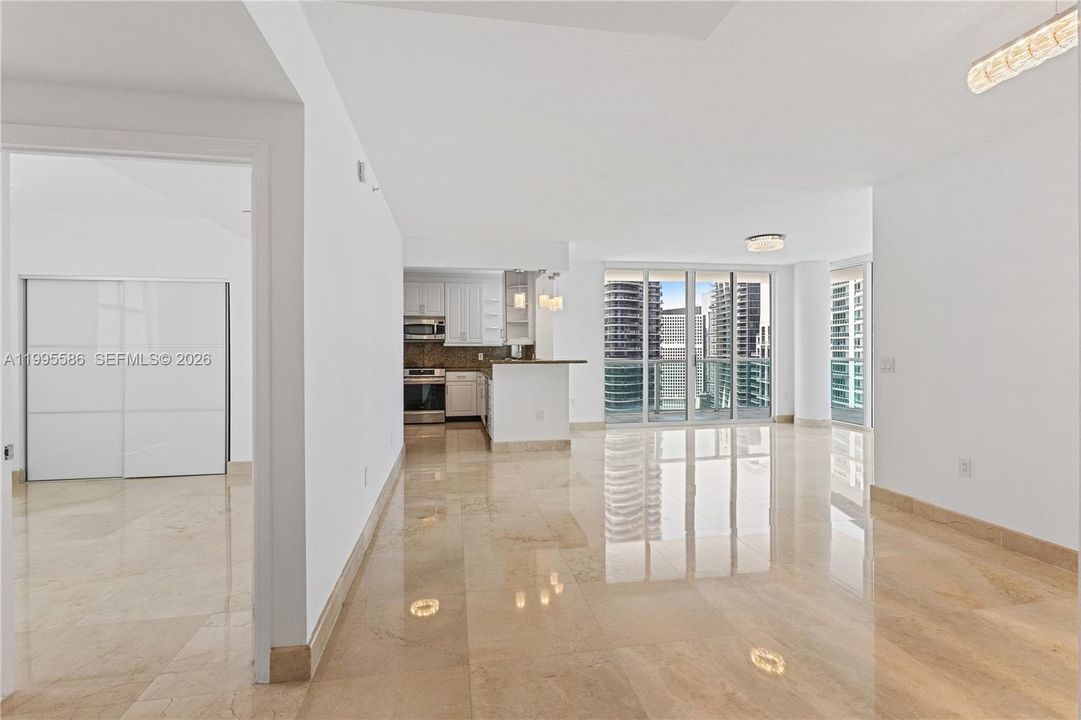 For Sale: $789,000 (3 beds, 2 baths, 1551 Square Feet)