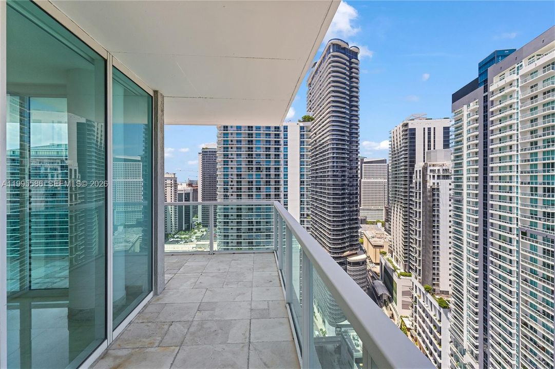 For Sale: $789,000 (3 beds, 2 baths, 1551 Square Feet)