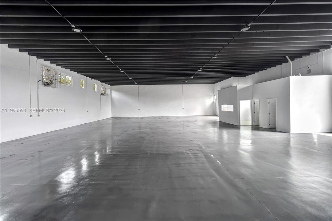 В аренду: $17 (0 спален, 0 ванн, 0 Квадратных фут)