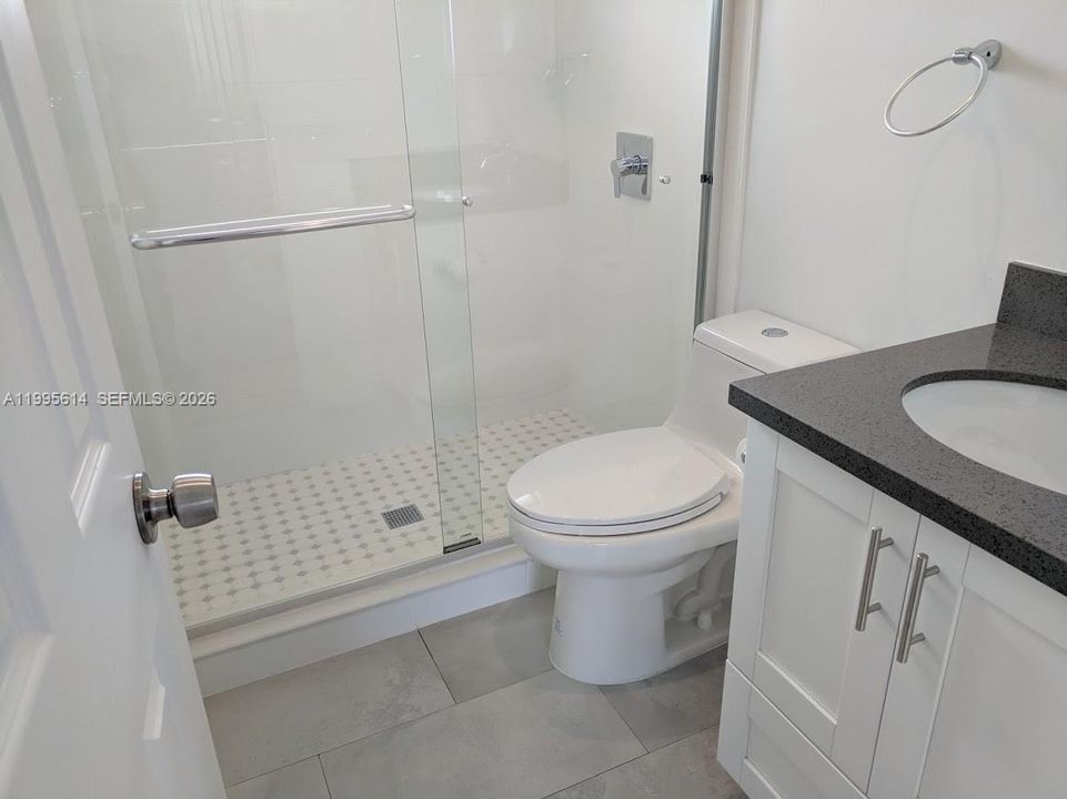 Recientemente alquilado: $1,900 (2 camas, 1 baños, 720 Pies cuadrados)