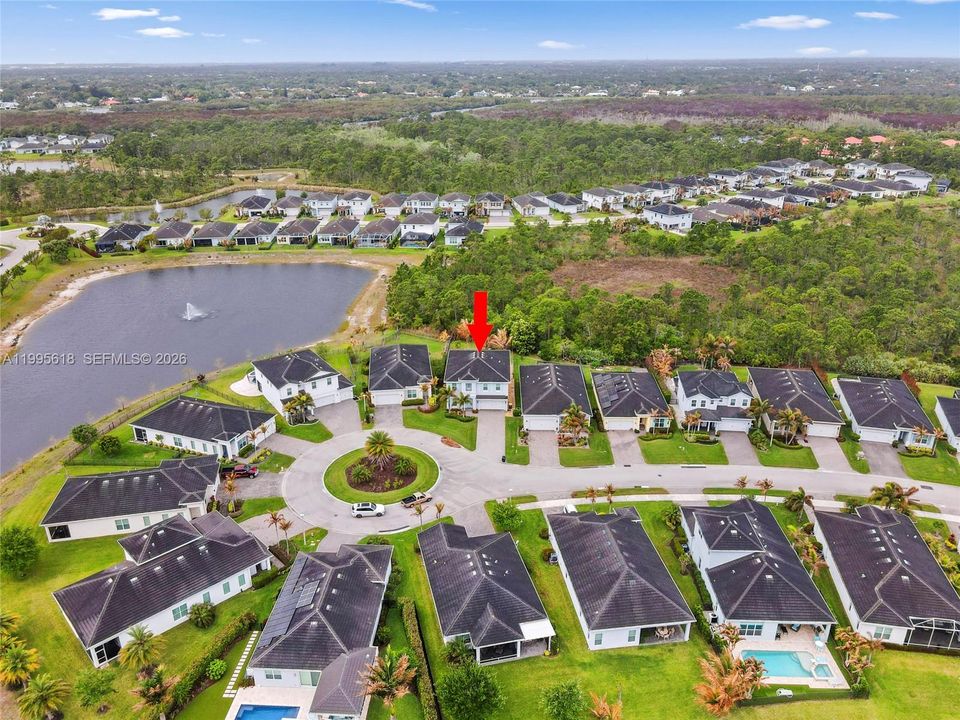 En Venta: $899,999 (4 camas, 3 baños, 2918 Pies cuadrados)