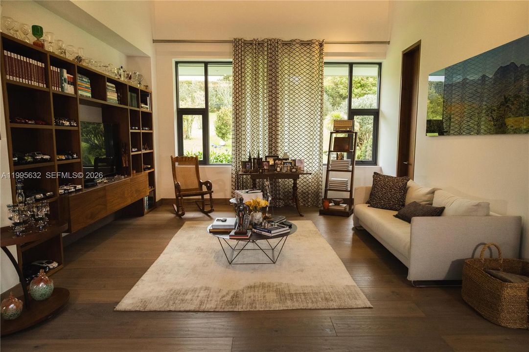 For Sale: $3,600,000 (5 beds, 7 baths, 0 Square Feet)
