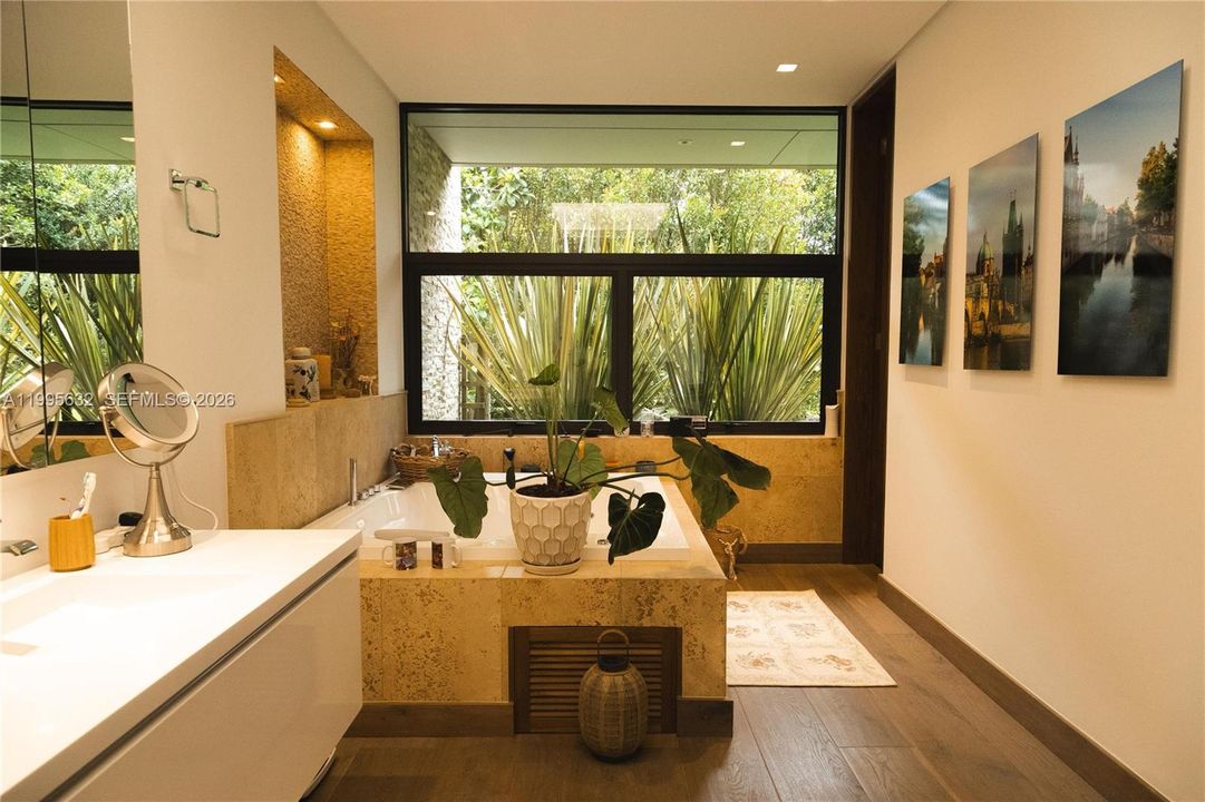 For Sale: $3,600,000 (5 beds, 7 baths, 0 Square Feet)