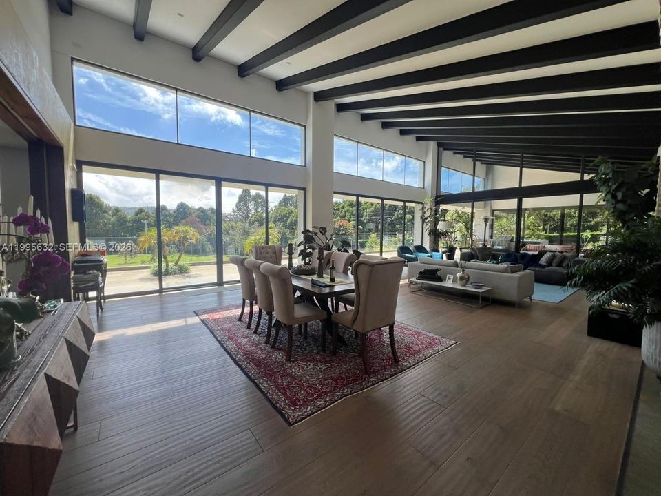 For Sale: $3,600,000 (5 beds, 7 baths, 0 Square Feet)