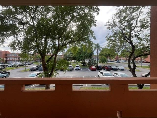 For Sale: $75,000 (1 beds, 1 baths, 730 Square Feet)