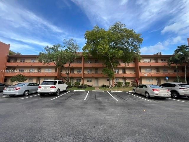 For Sale: $75,000 (1 beds, 1 baths, 730 Square Feet)