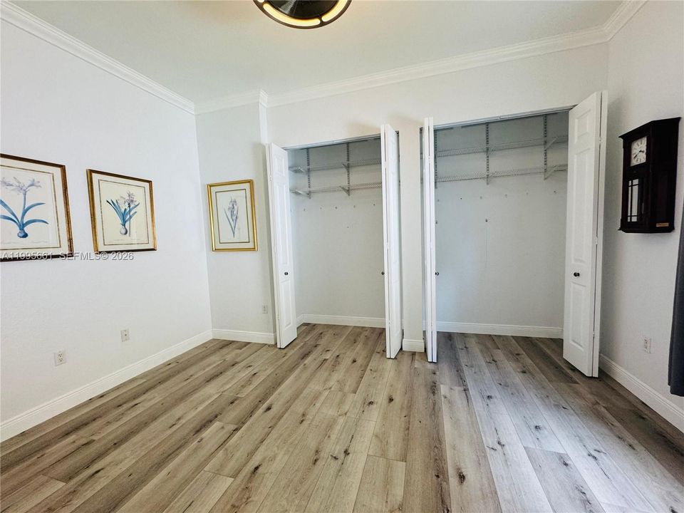 Recientemente alquilado: $7,190 (4 camas, 3 baños, 3064 Pies cuadrados)