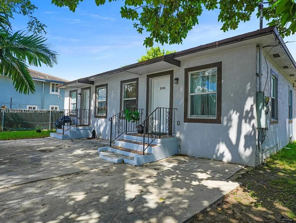 В аренду: $1,775 (1 спален, 1 ванн, 1014 Квадратных фут)