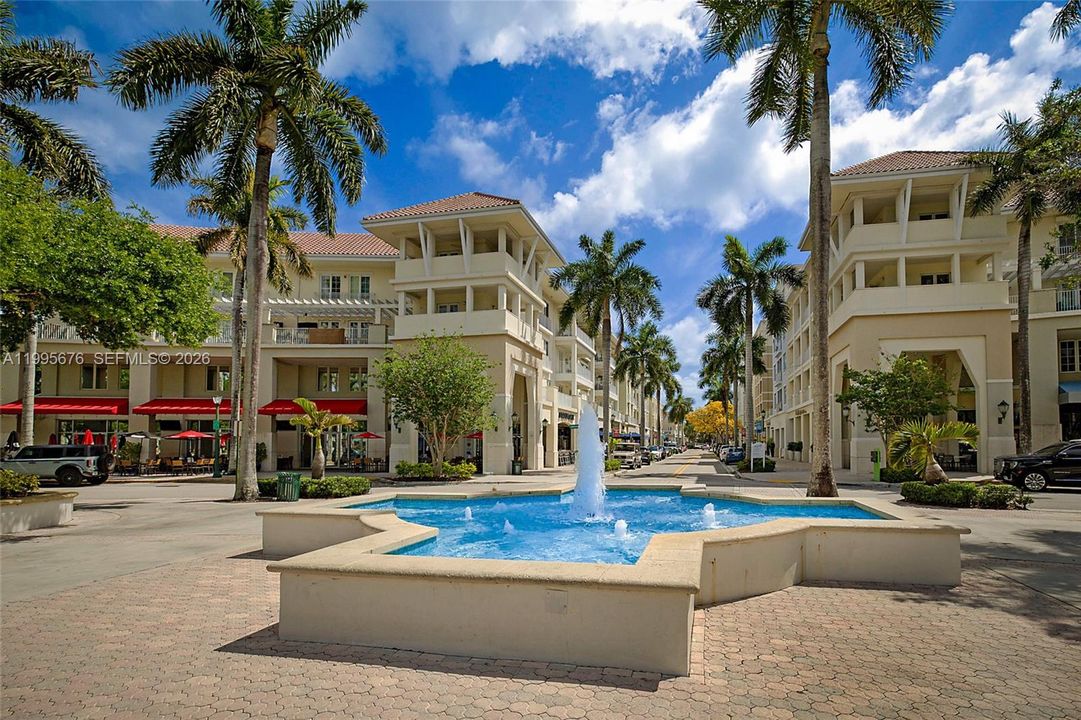 Main Street In Abacoa. Restaurants, Shops, and Entertainment minutes away.
