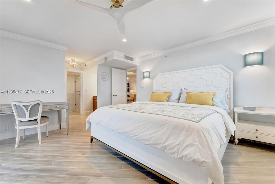 For Rent: $11,000 (2 beds, 2 baths, 1270 Square Feet)