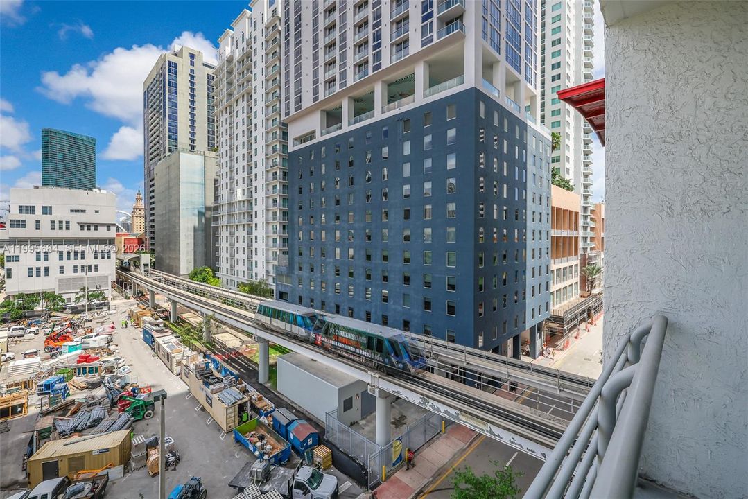 На продажу: $285,000 (1 спален, 1 ванн, 651 Квадратных фут)