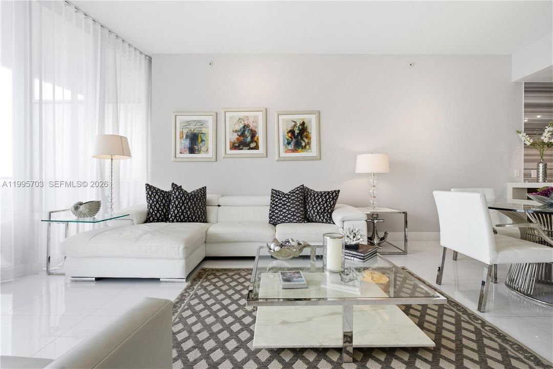 For Sale: $899,000 (2 beds, 2 baths, 1557 Square Feet)