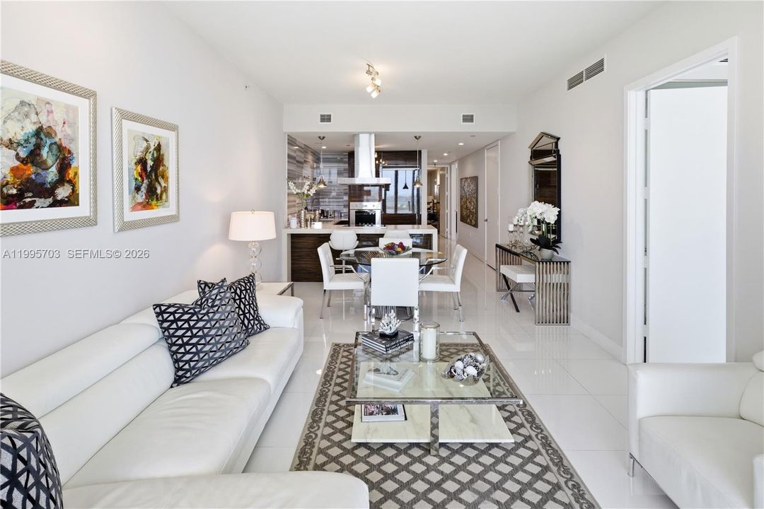 For Sale: $899,000 (2 beds, 2 baths, 1557 Square Feet)