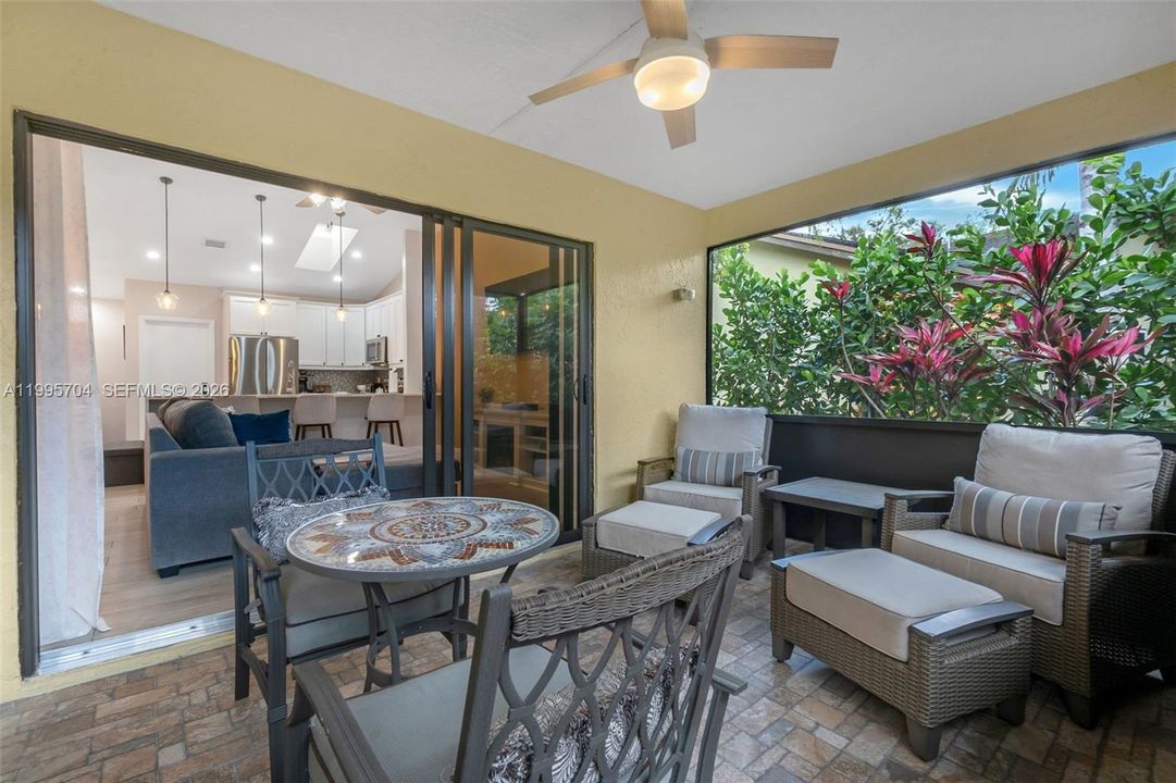 For Rent: $3,600 (3 beds, 2 baths, 1406 Square Feet)