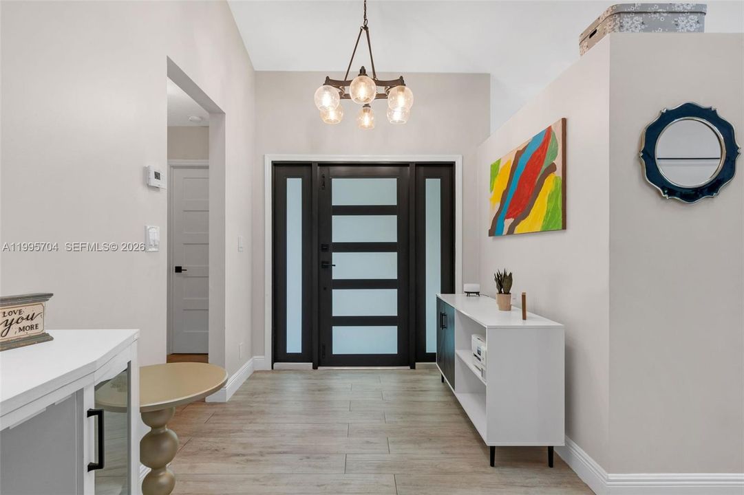 For Rent: $3,600 (3 beds, 2 baths, 1406 Square Feet)