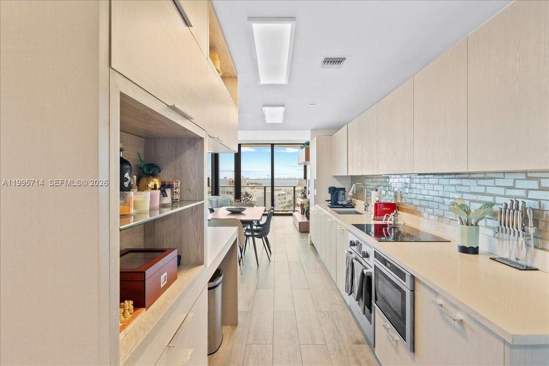 En Venta: $819,000 (3 camas, 2 baños, 1110 Pies cuadrados)