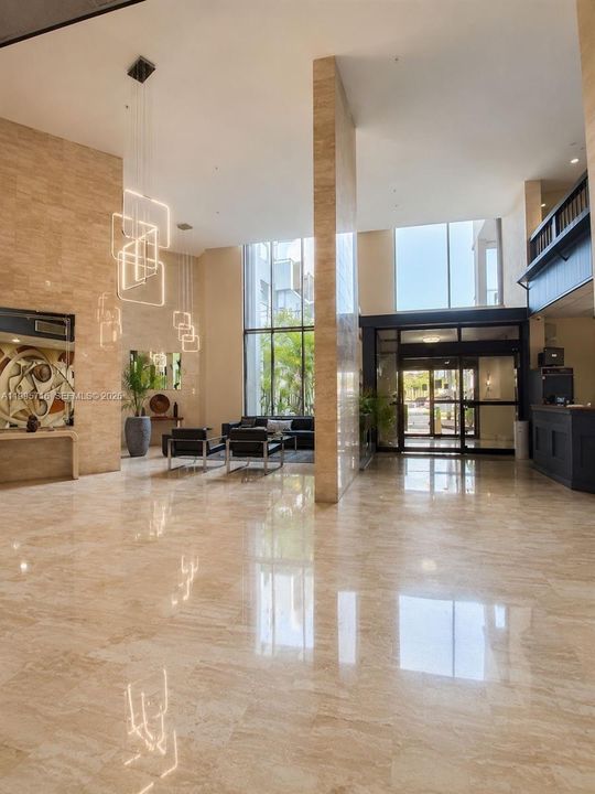 For Sale: $199,000 (1 beds, 1 baths, 873 Square Feet)