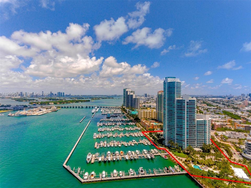 В аренду: $5,500 (1 спален, 1 ванн, 1008 Квадратных фут)