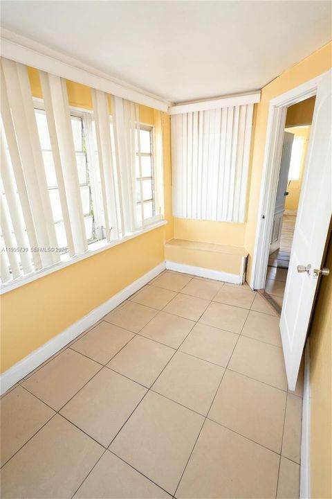 For Sale: $1,000,000 (0 beds, 0 baths, 0 Square Feet)