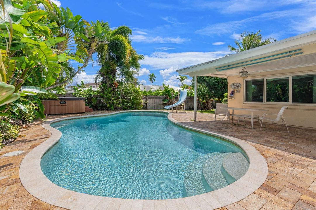 7-web-or-mls-2625 NE 29th St Fort Lauder