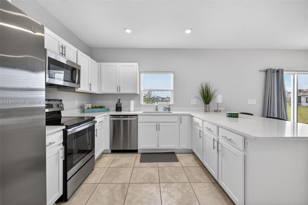 For Rent: $3,000 (4 beds, 2 baths, 2195 Square Feet)