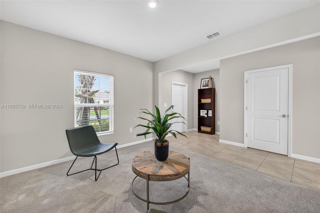 For Rent: $3,000 (4 beds, 2 baths, 2195 Square Feet)