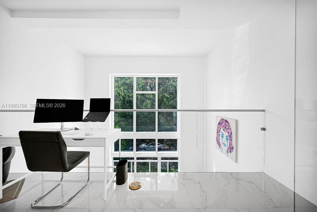 En Venta: $1,299,000 (2 camas, 2 baños, 1645 Pies cuadrados)